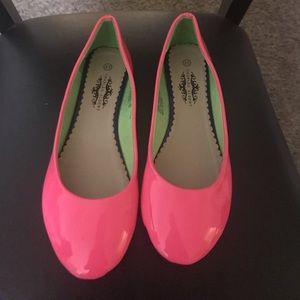 Hot pink flats
